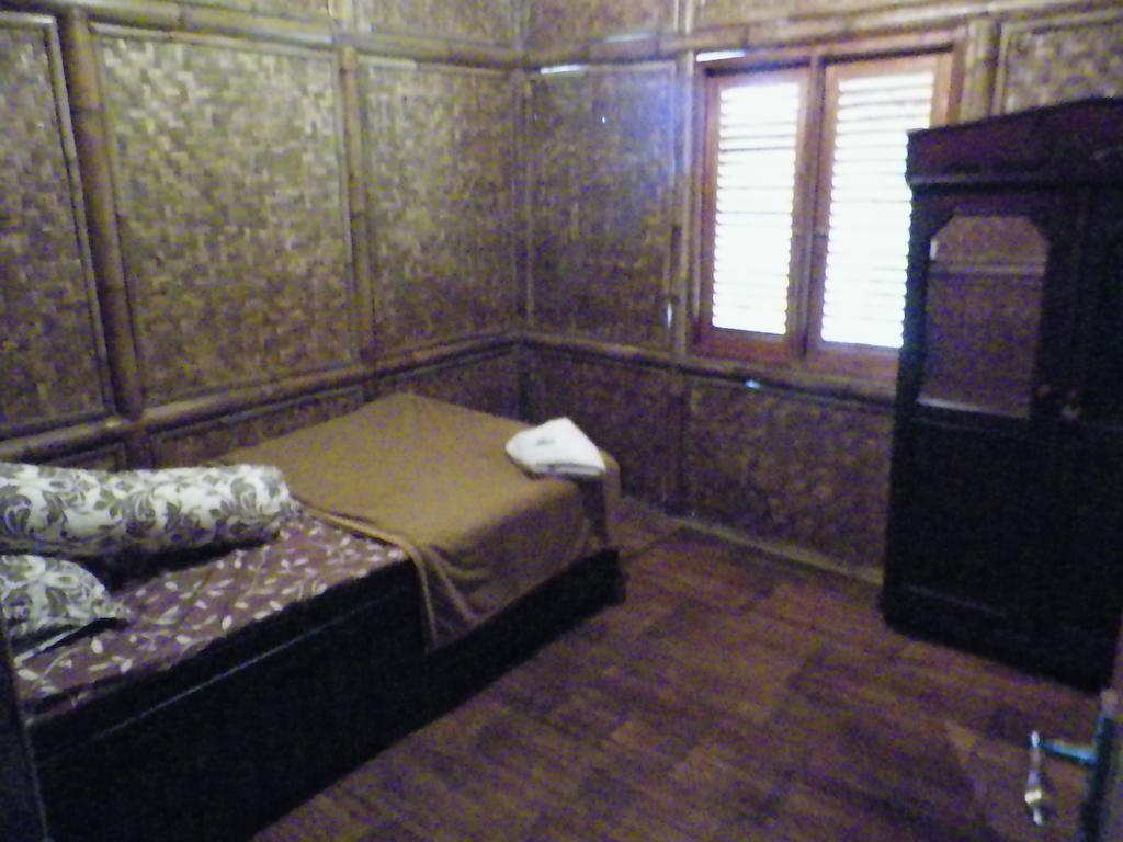 Villa Kampung Karuhun Sutan Raja Bandung Oda fotoğraf