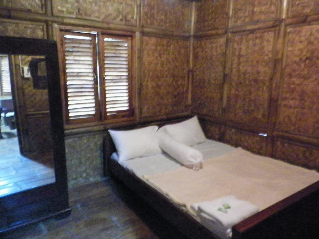 Villa Kampung Karuhun Sutan Raja Bandung Oda fotoğraf