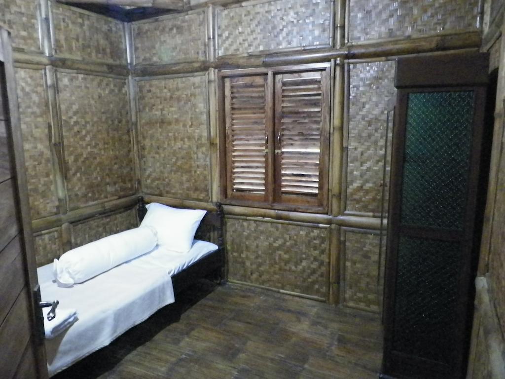 Villa Kampung Karuhun Sutan Raja Bandung Oda fotoğraf